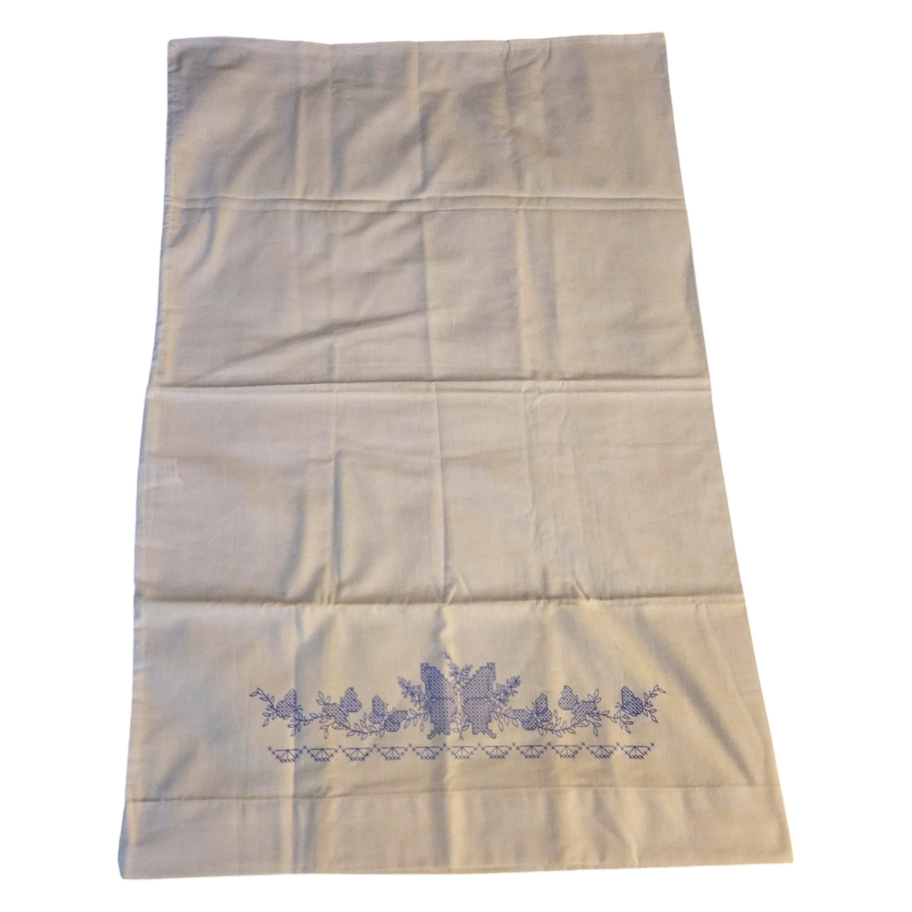 Jo Ann Single Pillow Case Butterfly Embroider Cross Stitch Stamped Craft Project
